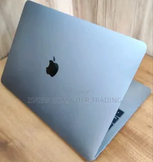 New Laptop Apple MacBook Air 2020 M1 8GB Apple M1 SSD 256GB