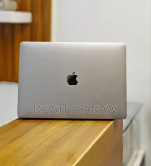 New Laptop Apple MacBook Air 2020 M1 8GB Apple M1 SSD 256GB