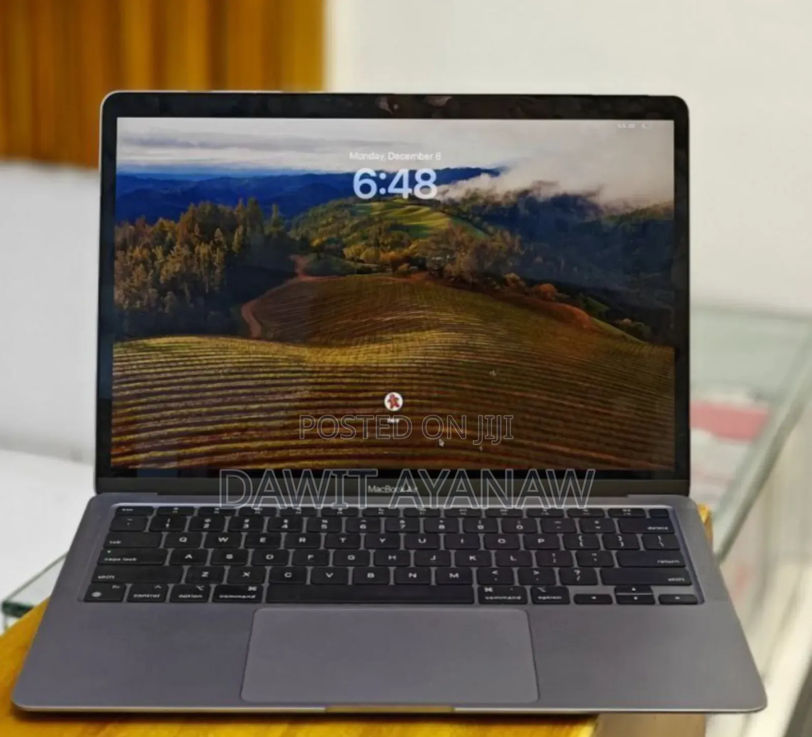 New Laptop Apple MacBook Air 2020 M1 8GB Apple M1 SSD 256GB