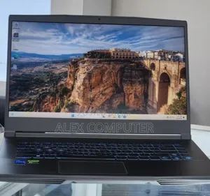 New Laptop MSI 16GB Intel Core I5 SSD 512GB