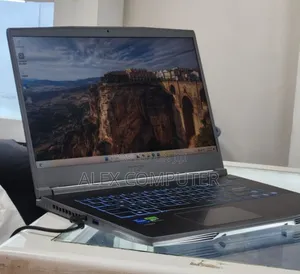 New Laptop MSI 16GB Intel Core I5 SSD 512GB