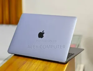 New Laptop Apple MacBook Air 2020 M1 8GB Apple M1 SSD 256GB