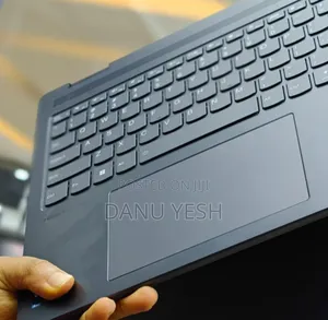 New Laptop Lenovo Yoga 7i 16GB Intel Core I7 SSD 1T