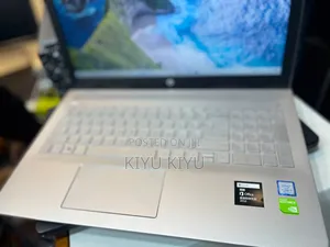 New Laptop HP Pavilion 15 8GB Intel Core I5 SSD 512GB