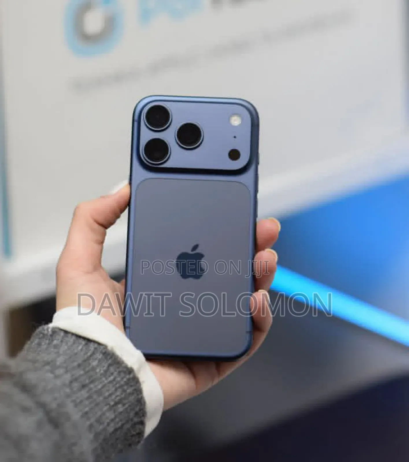 New Apple iPhone 17 Pro 256 GB Blue