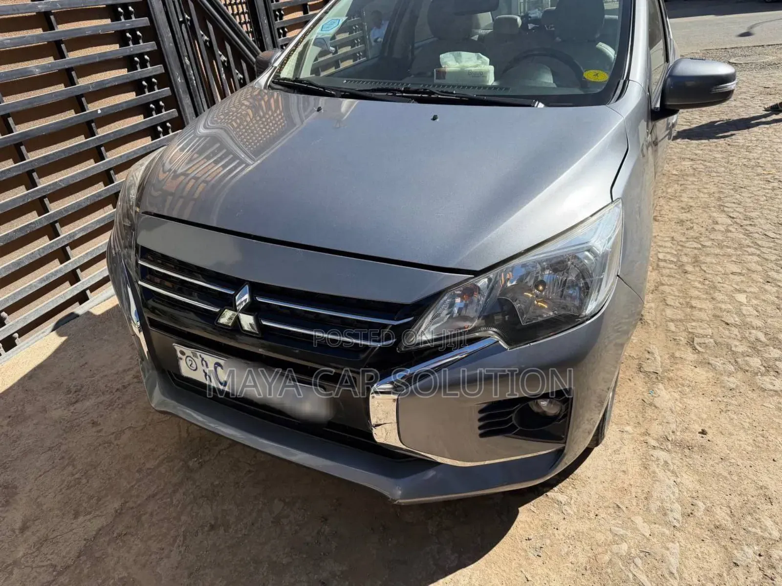 Mitsubishi Attrage 2022 Gray