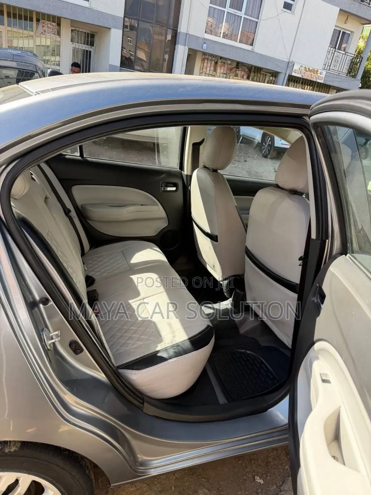 Mitsubishi Attrage 2022 Gray