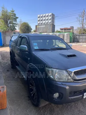 Toyota Hilux 2010