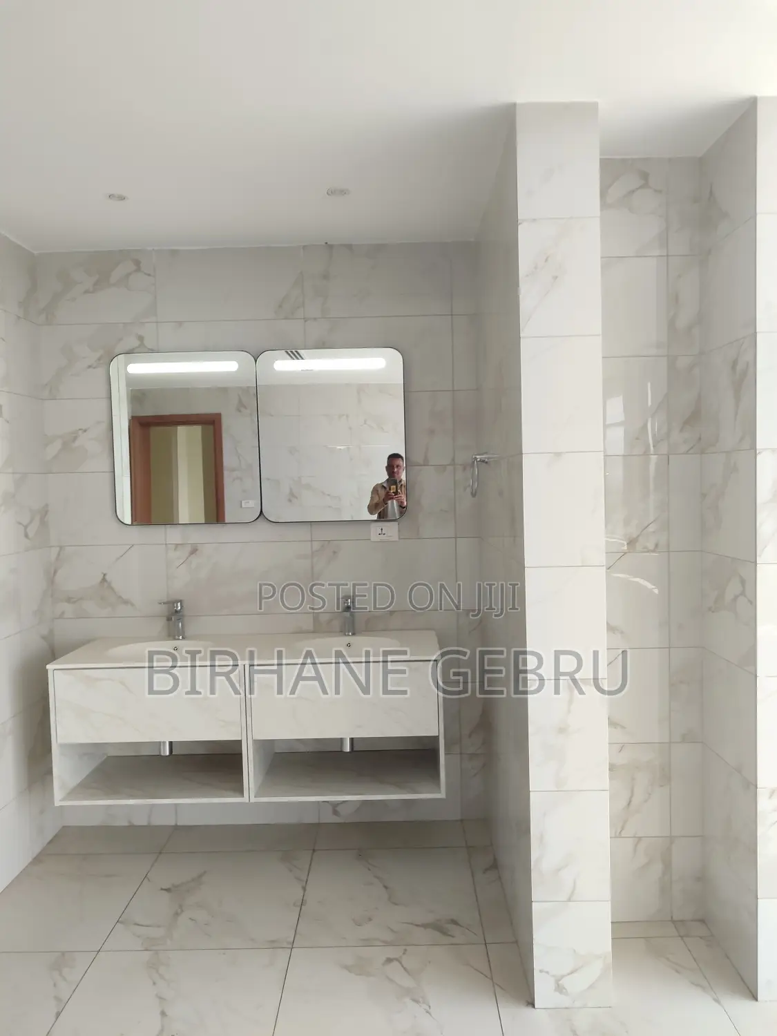 6bdrm Penthouse in Luxury Penta House, Lideta for rent