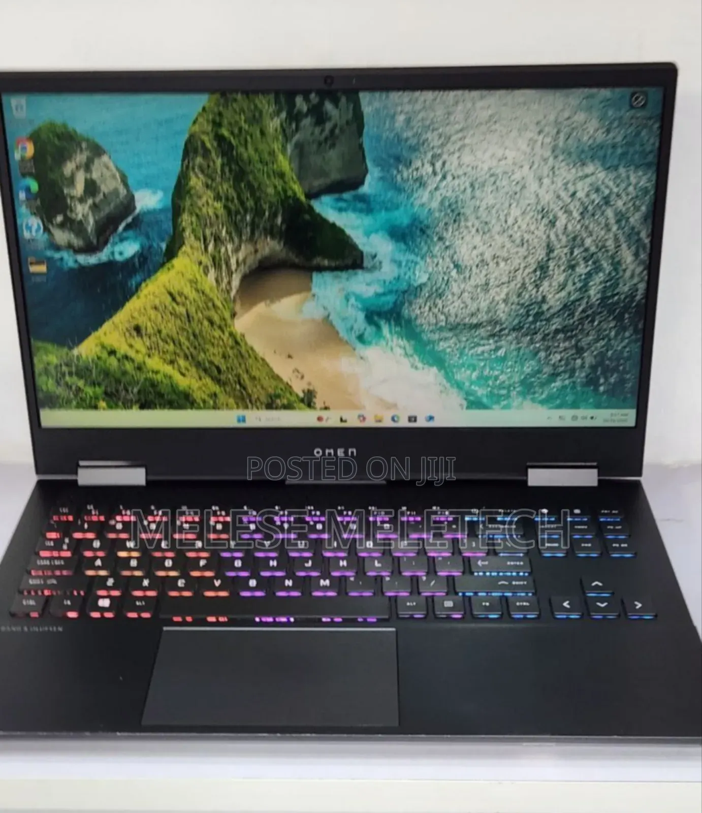 New Laptop HP Omen 15 16GB AMD Ryzen 7 SSD 512GB