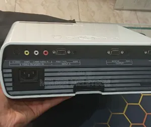 Sony VPL-X100 Projector