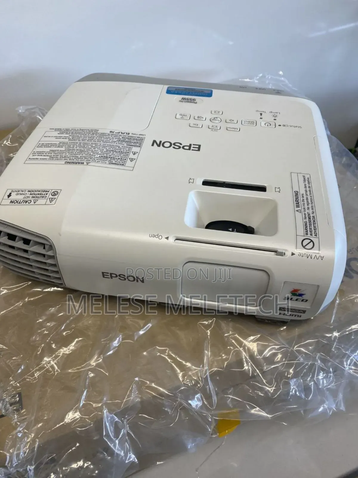 New Epson 995w Projector