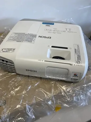 New Epson 995w Projector