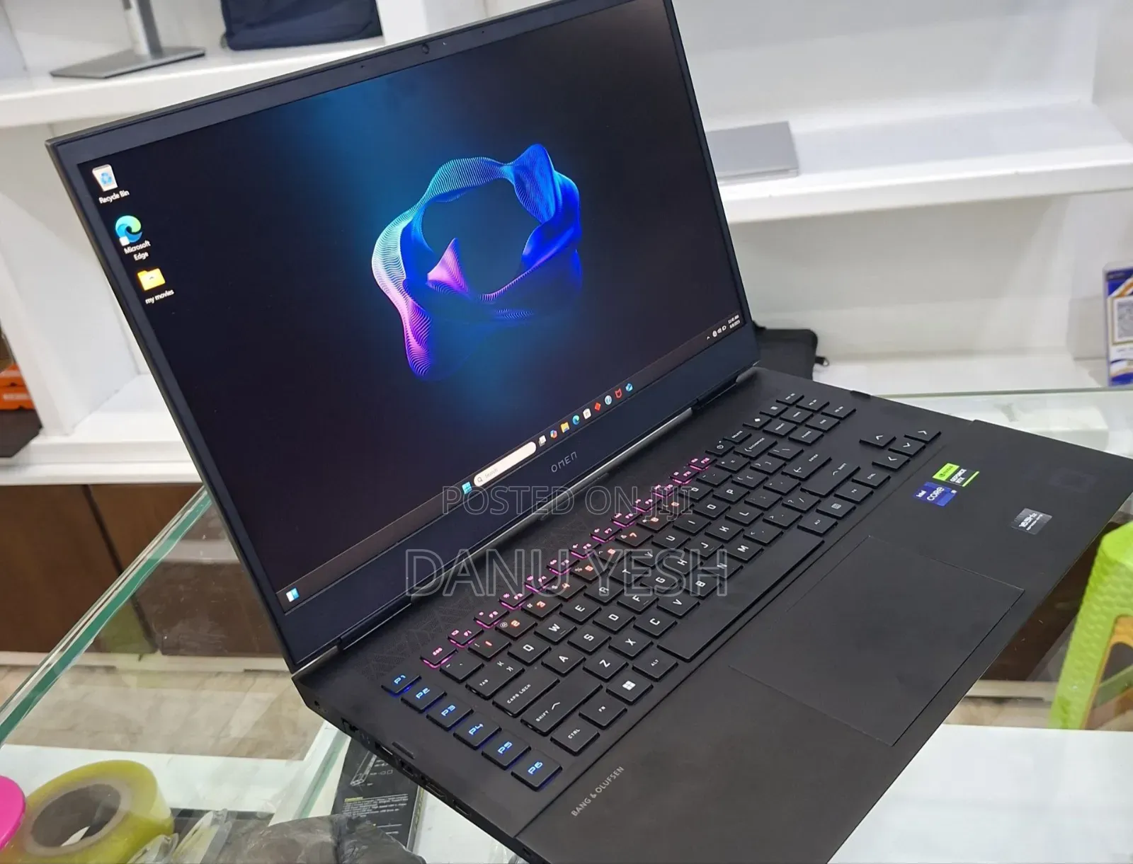 New Laptop HP Omen 17 32GB Intel Core I9 SSD 2T