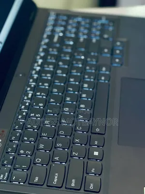 New Laptop Lenovo Legion 5 16GB AMD Ryzen 7 SSD 512GB