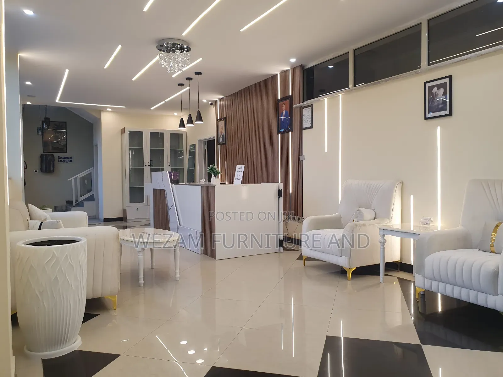 Reception Desk With Wall Work