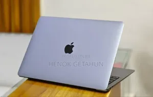 New Laptop Apple MacBook Air 2020 M1 8GB Apple M1 SSD 256GB