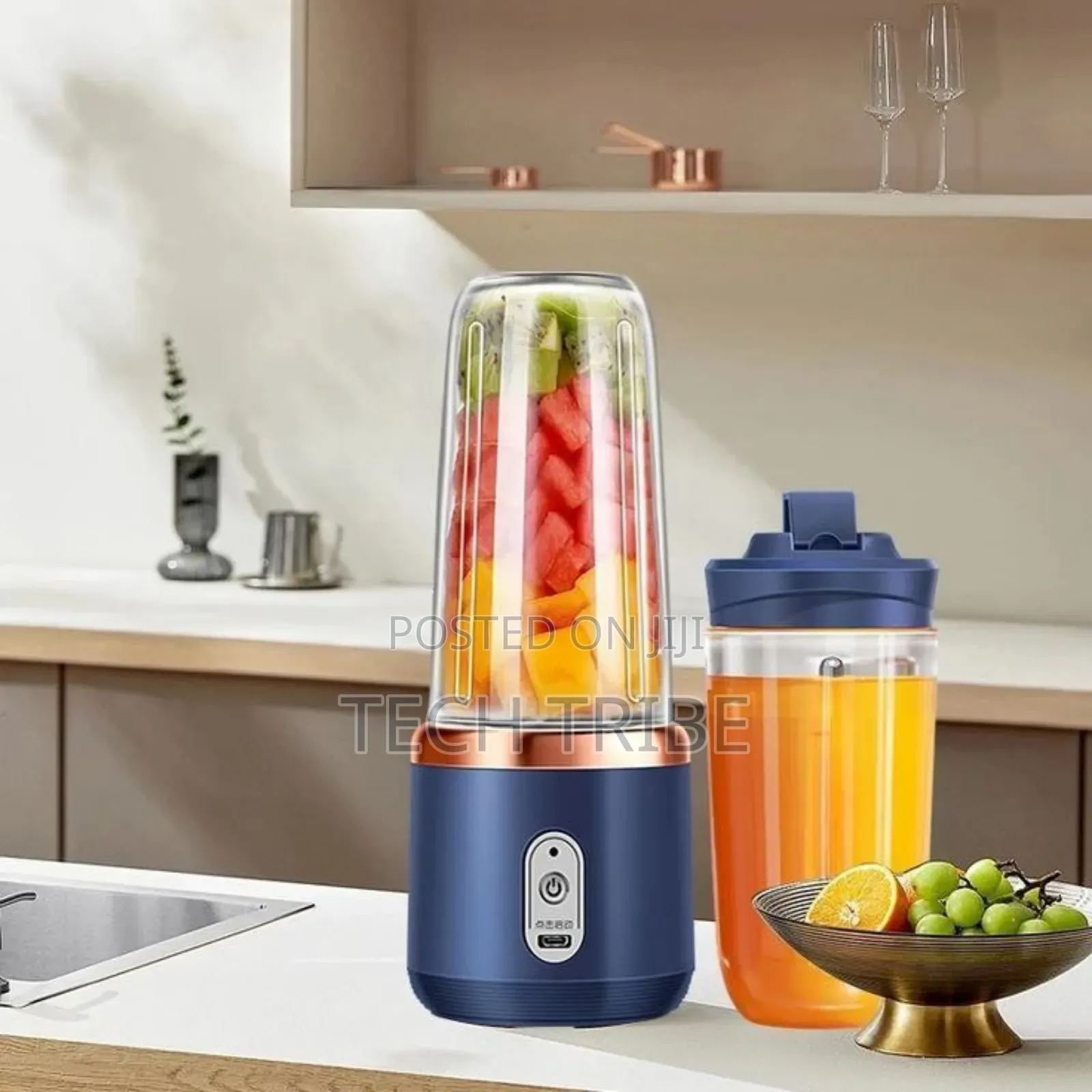 Mini Rechargeable Juicer Extra Cup በቻርጅ የሚሰራ 400ml የሚይዝና የራሱ መቅጃ ያለዉ