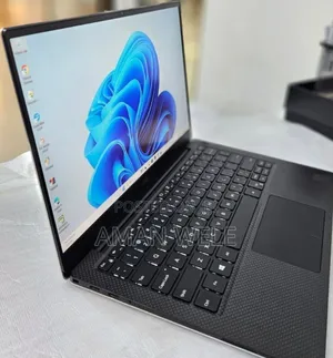 New Laptop Dell XPS 15 16GB AMD Ryzen 5 SSD 512GB