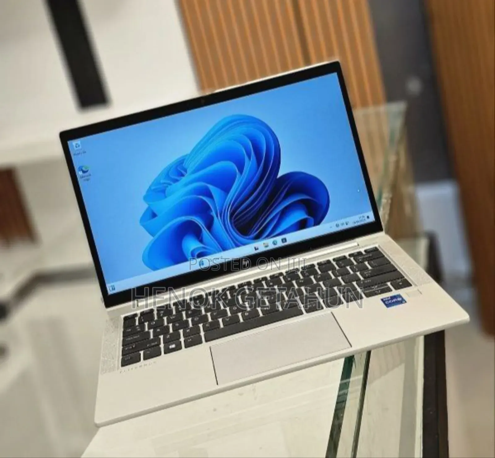 New Laptop HP EliteBook 830 G8 16GB Intel Core I5 SSD 512GB