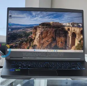 New Laptop MSI 16GB Intel Core I5 SSD 512GB