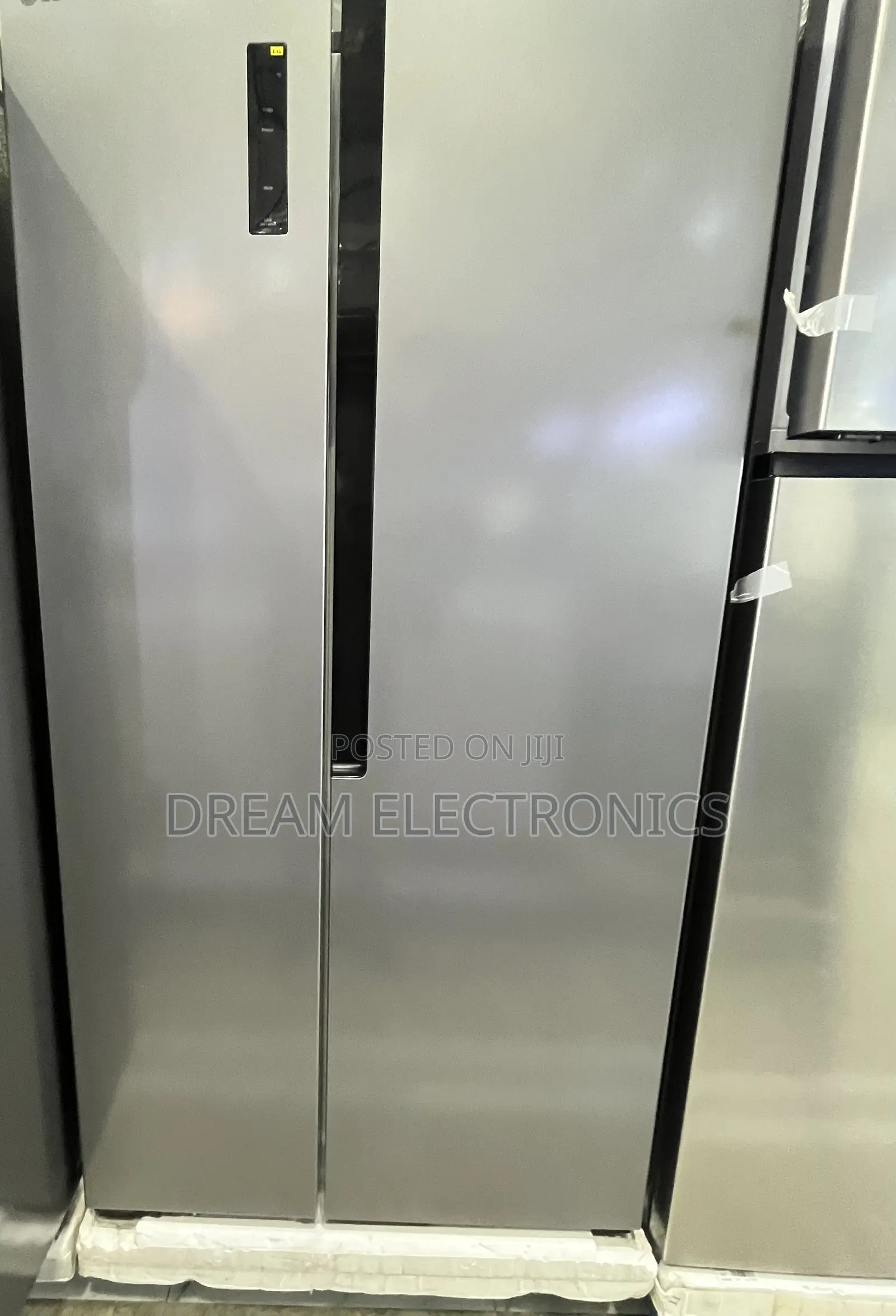 Lg Side by Side Refrigerator and Freezer