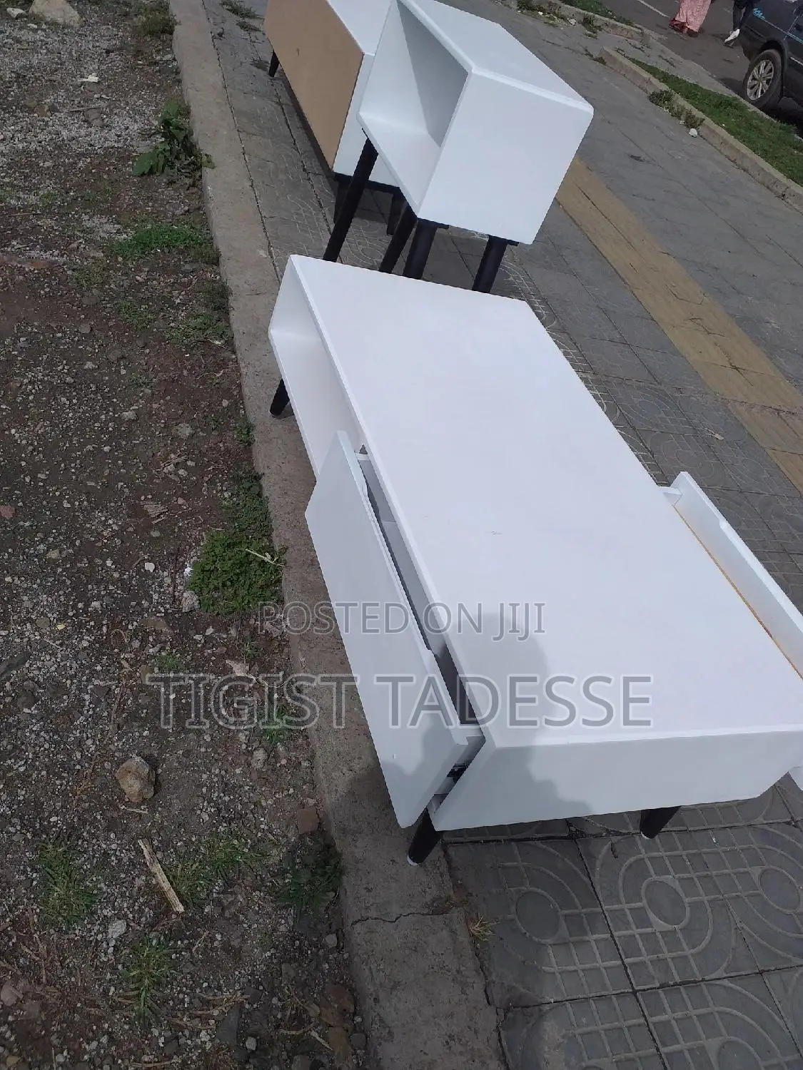 Tv Stand 150cm and Sofa Table Same Colour