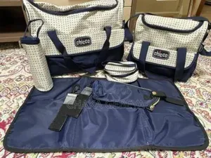 The Ultimate Baby Shower Gift! Chicco 5-in-1 Multifunctional Mummy Bag