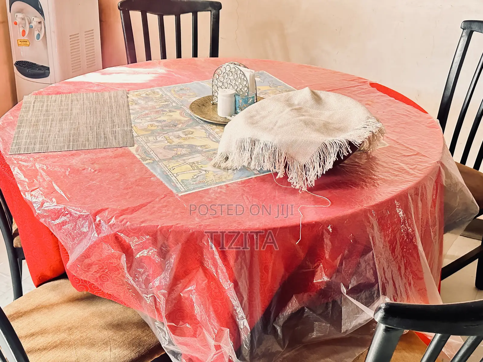 Furniture Dining Table