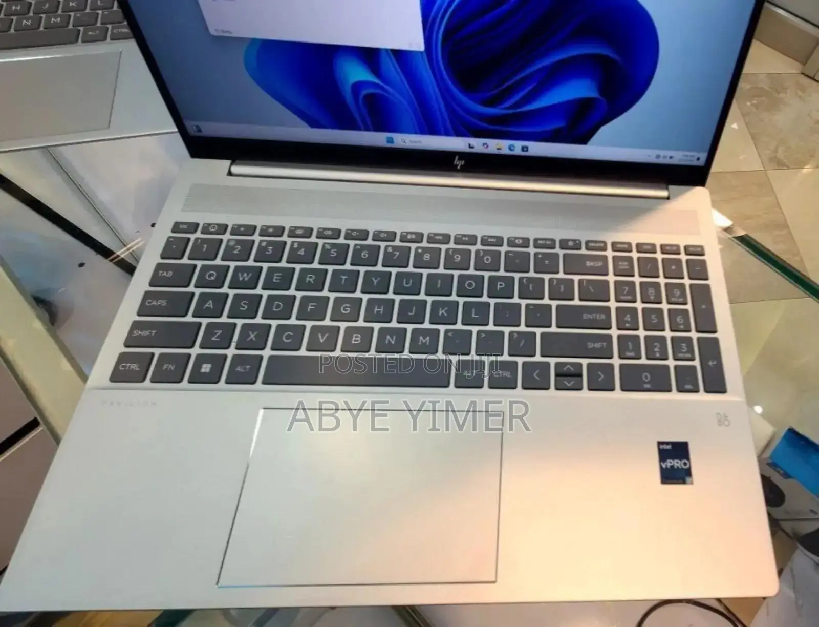 New Laptop HP Pavilion 15 16GB Intel Core I7 SSD 1T