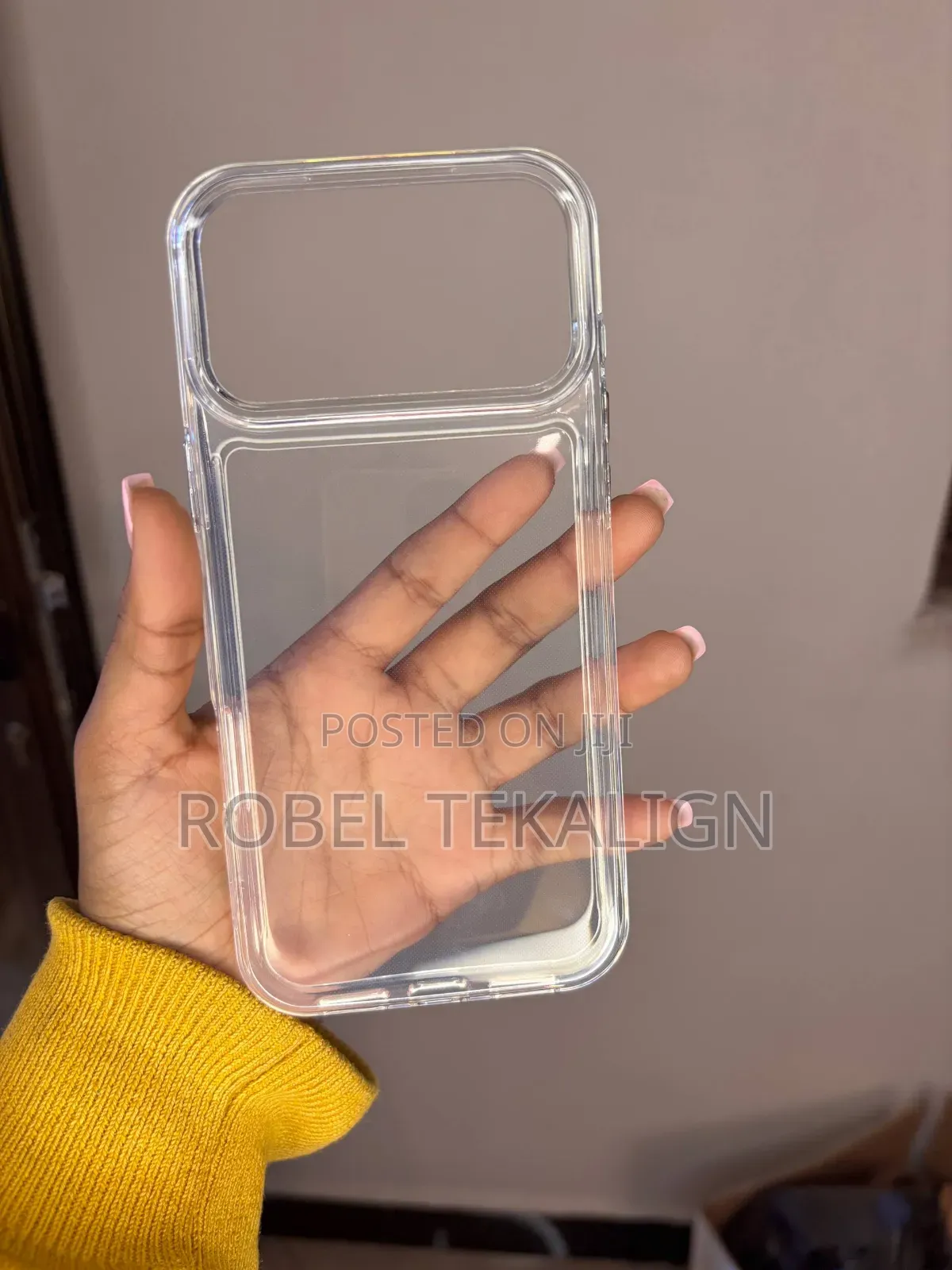 iPhone 17 Pro Max Cover