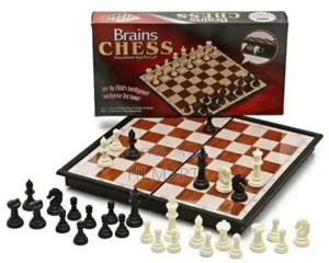 Foldable Portable Chess Set
