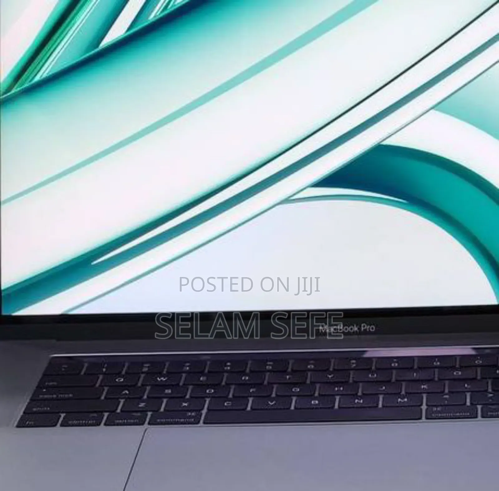 New Laptop Apple MacBook Pro 2017 16GB Intel Core I7 SSD 512GB