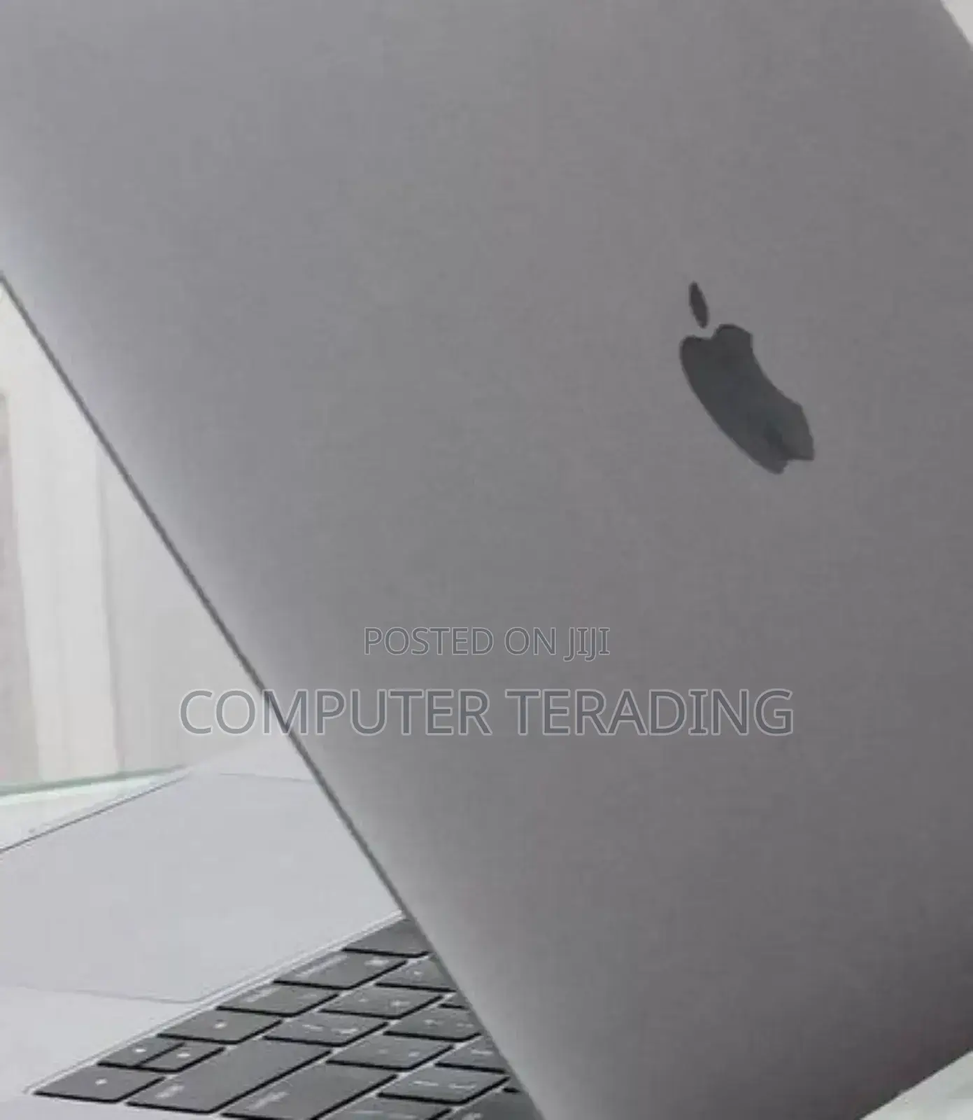 New Laptop Apple MacBook Pro 2017 16GB Intel Core I7 SSD 512GB
