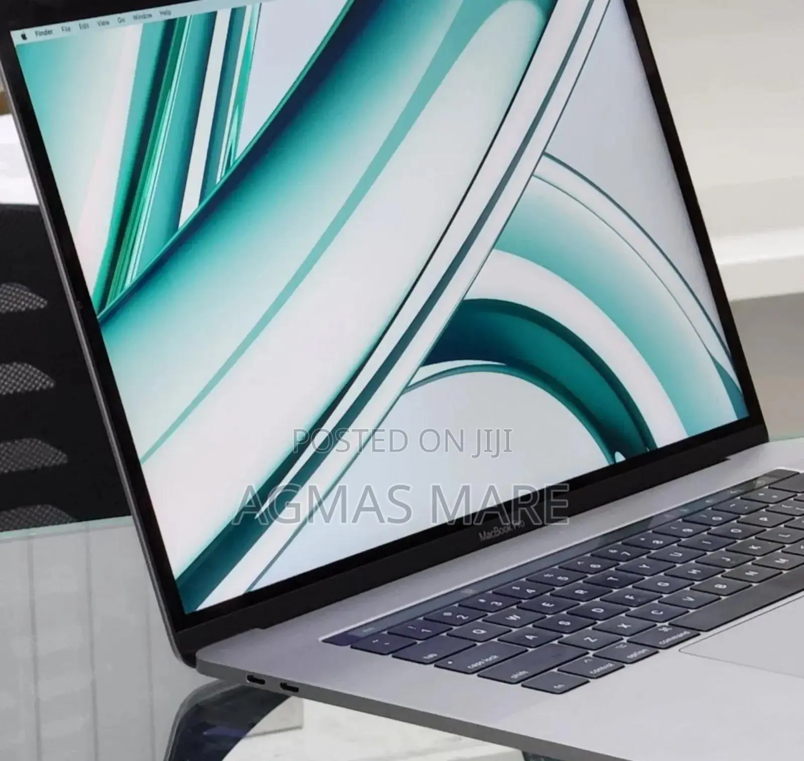 New Laptop Apple MacBook Pro 2017 16GB Intel Core I7 SSD 512GB