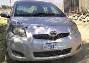 Toyota Yaris 2010