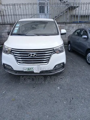 Hyundai H1 2020 White