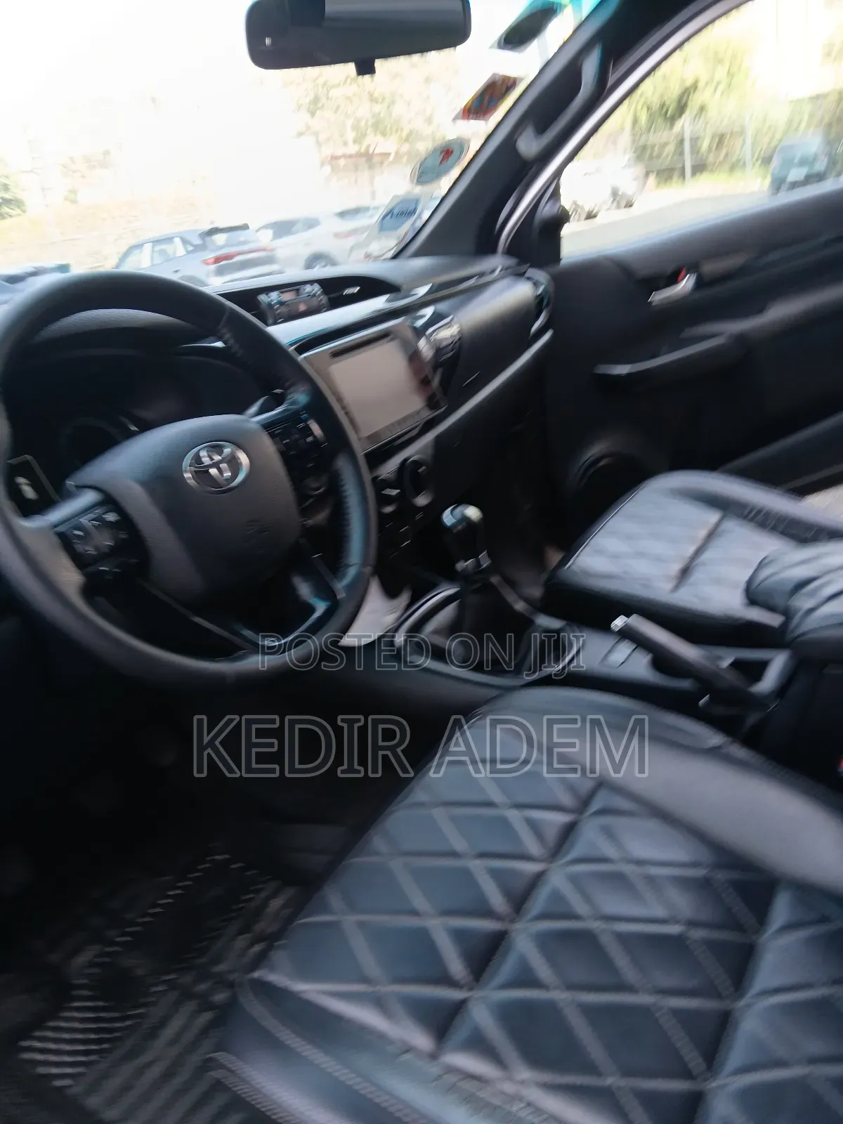 Toyota Hilux 2020 Gray