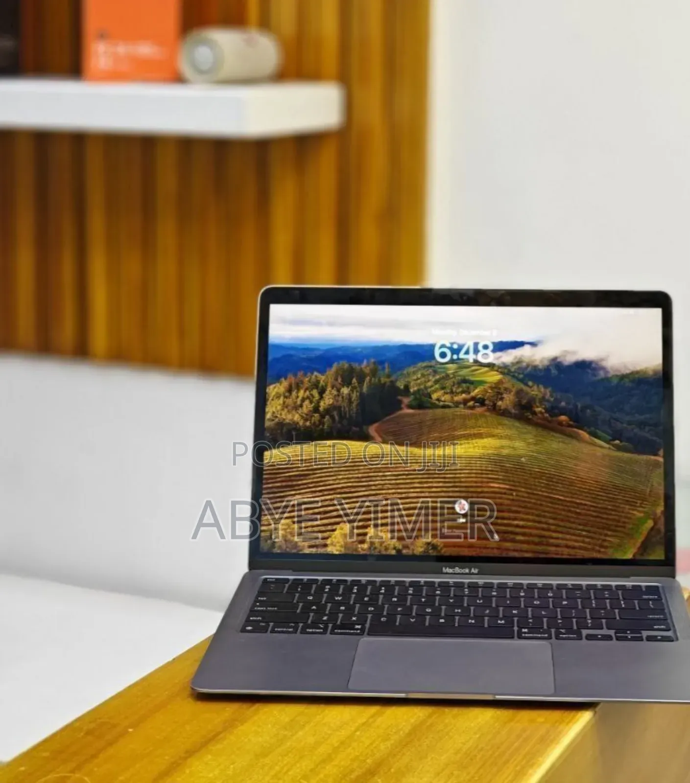 New Laptop Apple MacBook Air 2020 M1 8GB Intel Core M SSD 256GB