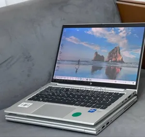 New Laptop HP EliteBook 830 G8 16GB Intel Core I5 SSD 512GB