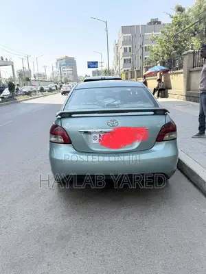 Toyota Yaris 2007 Green