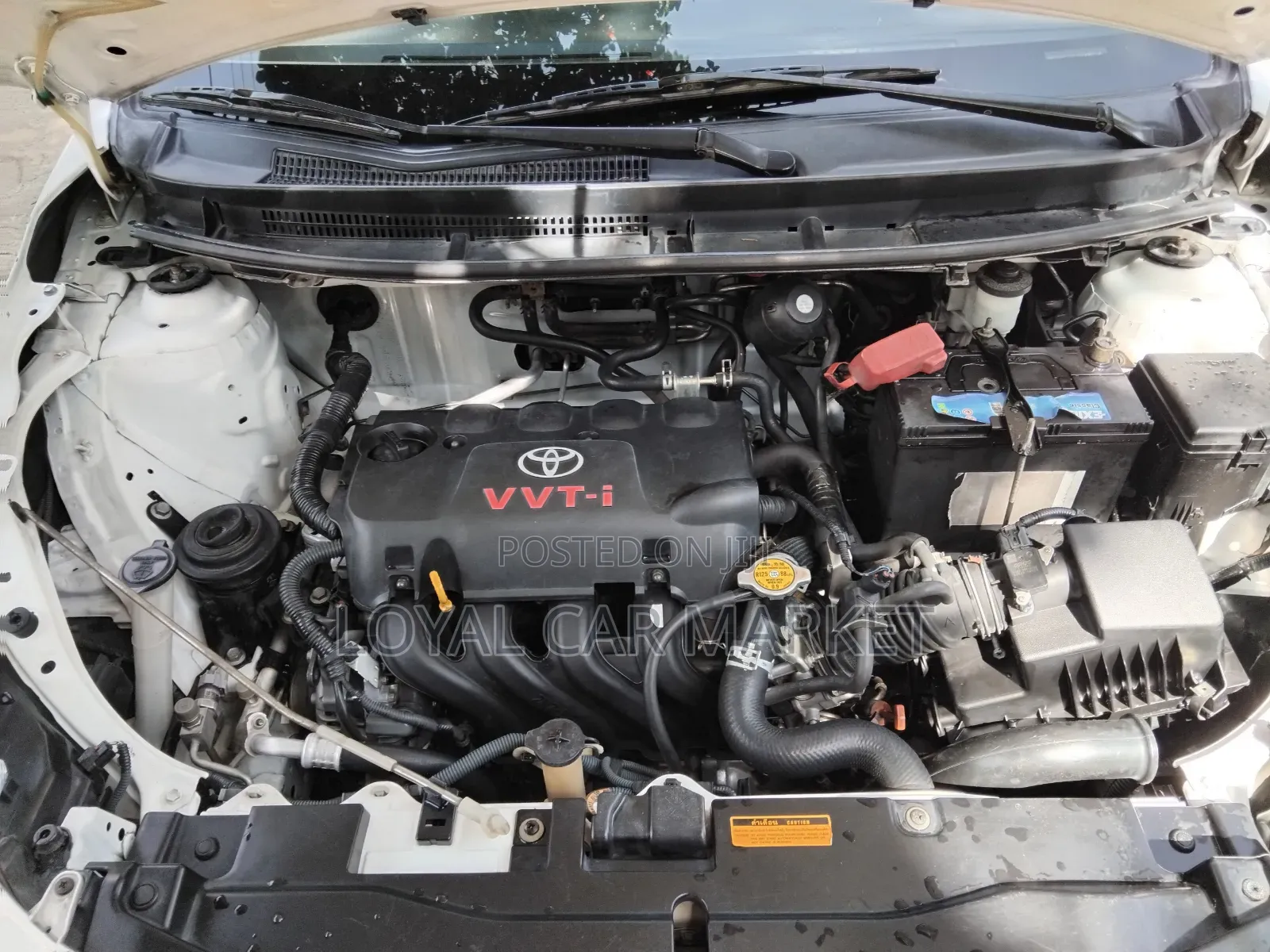 Toyota Yaris 2013 White