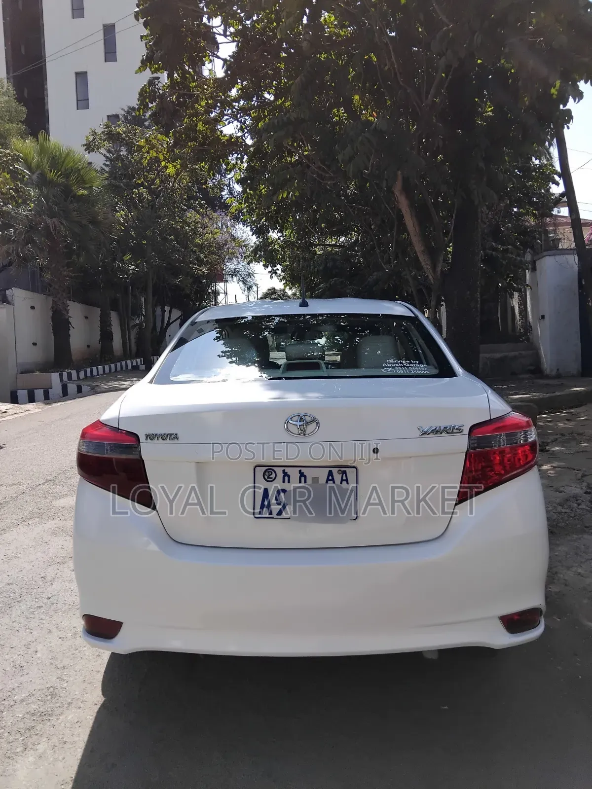 Toyota Yaris 2013 White
