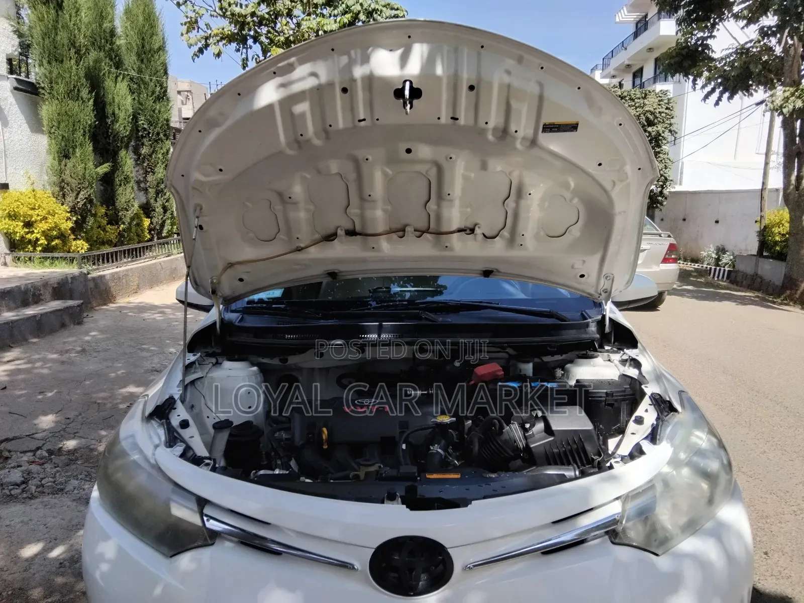 Toyota Yaris 2013 White