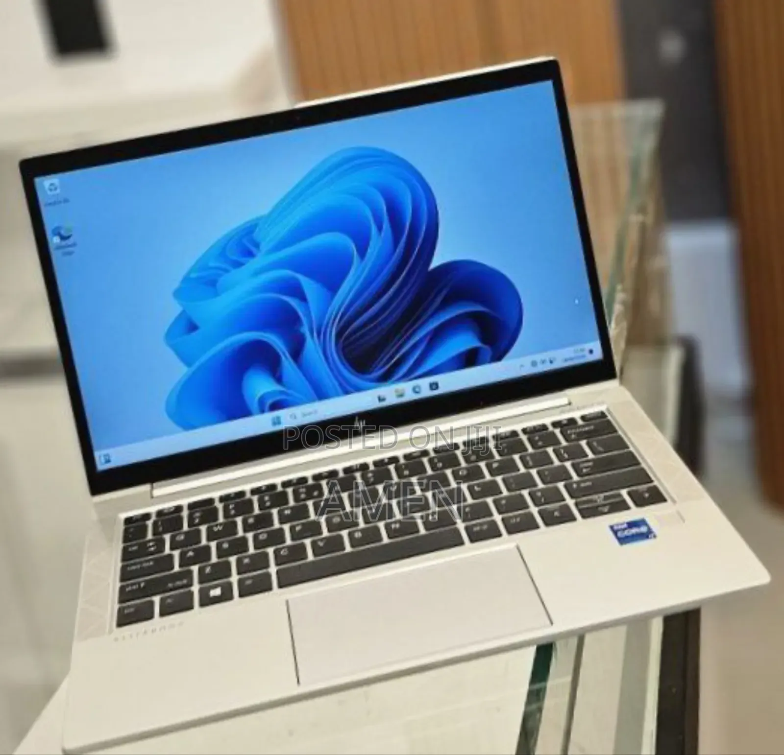 New Laptop HP EliteBook 830 G8 16GB Intel Core I7 SSD 512GB