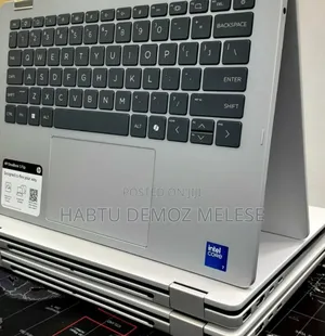 New Laptop HP OmniBook 5 Flip 14-Fp0023dx 8GB Intel Core I5 SSD 512GB