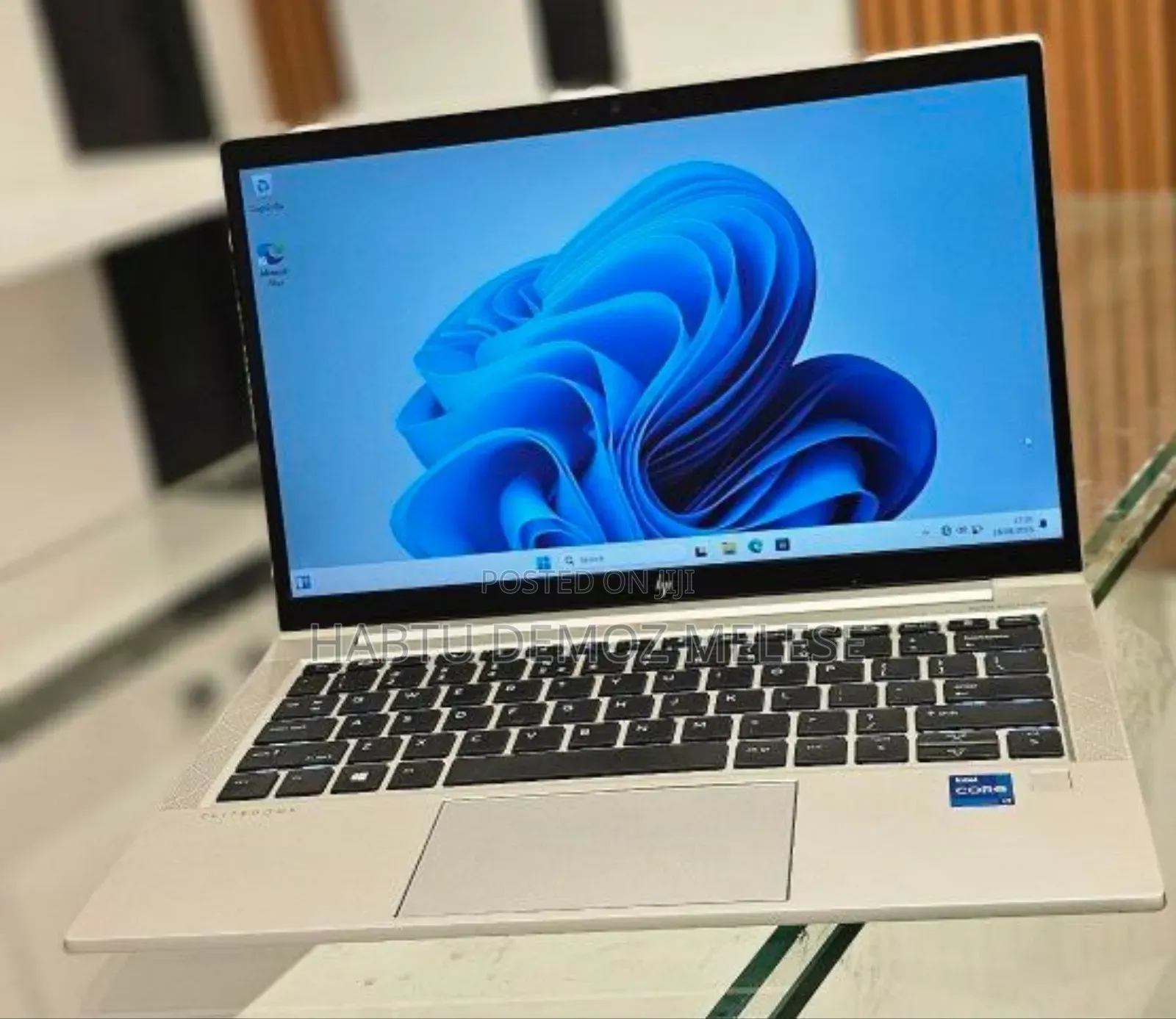 New Laptop HP EliteBook 830 G8 16GB Intel Core I7 SSD 512GB