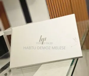 New Laptop HP EliteBook 830 G8 16GB Intel Core I7 SSD 512GB