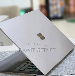 New Laptop Microsoft Surface 16GB Intel Core I7 SSD 256GB