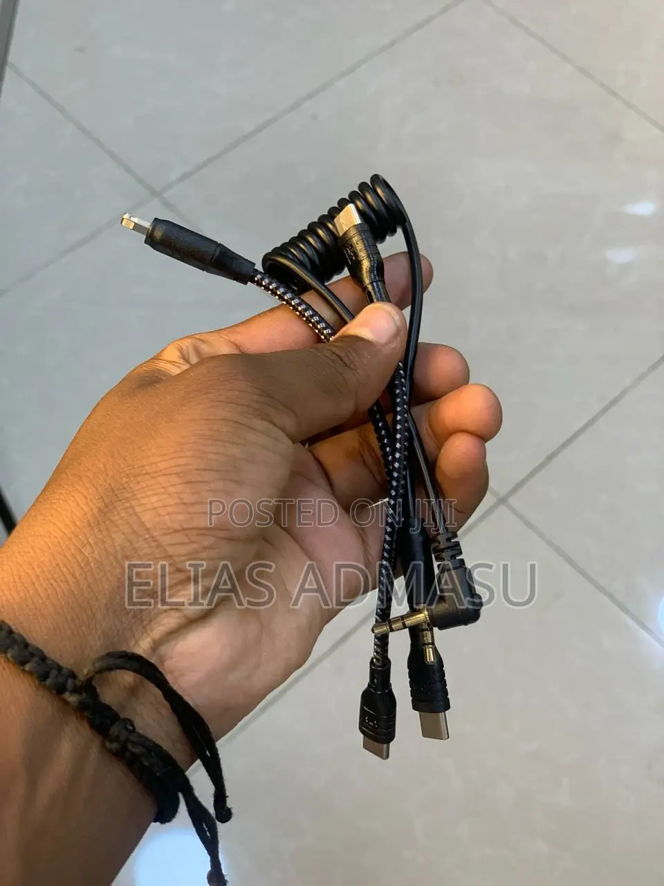 Wireless Microphone for Camera and Phone